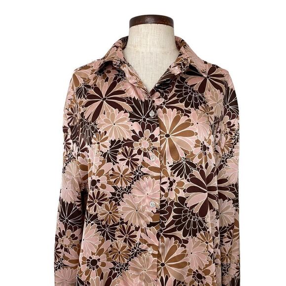 70s inspired floral satin button down - Picture 2 of 5